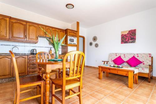 Apartamentos Los Quiqueres Puerto del Carmen  Exteriér fotografie