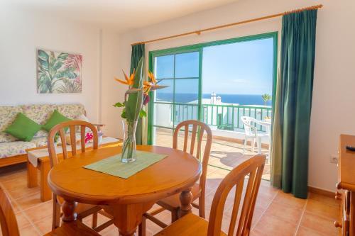 Apartamentos Los Quiqueres Puerto del Carmen  Exteriér fotografie